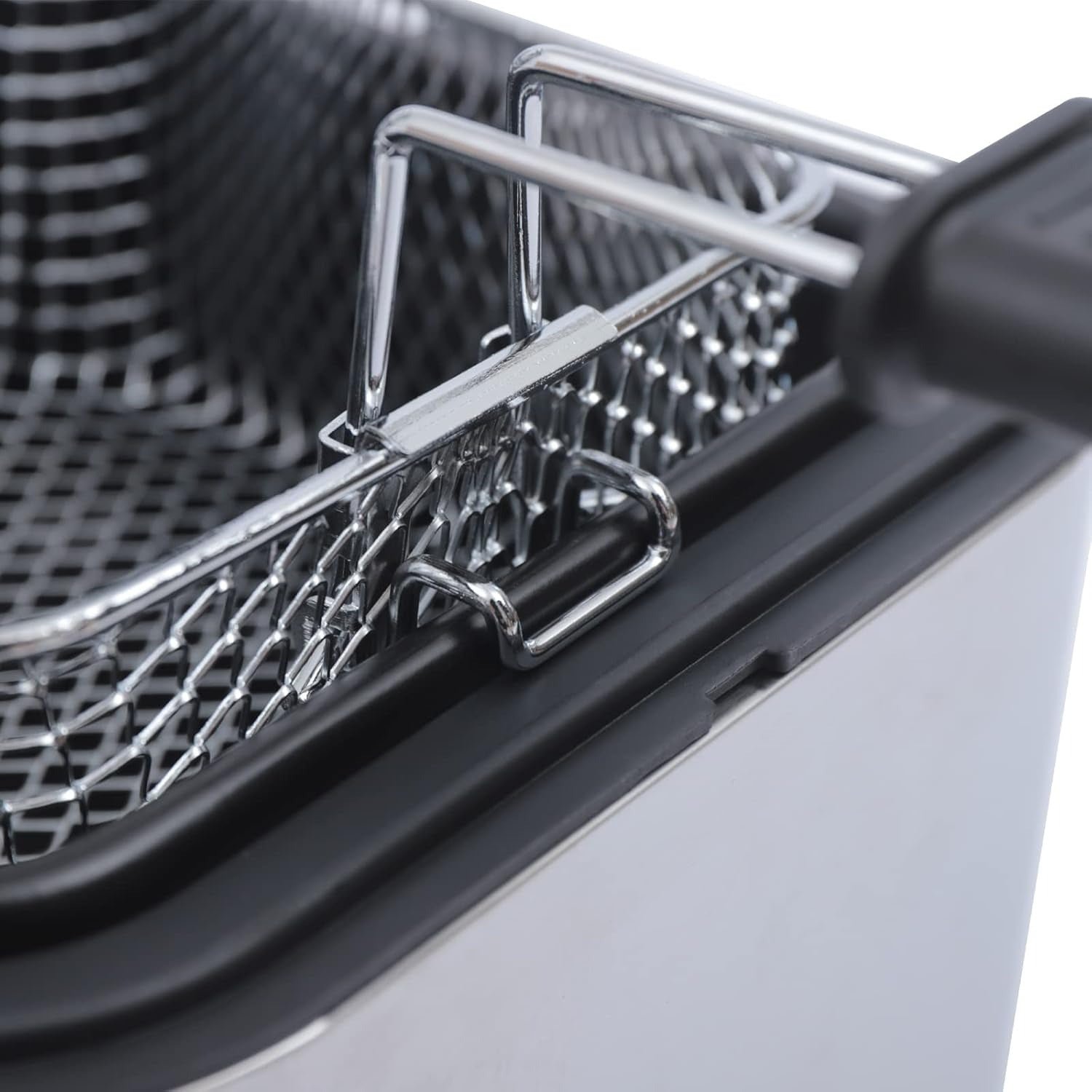 2.5L Mini Electric Deep Fat Fryer – Stainless Steel with Basket & Oil Filter Lid - Image 5